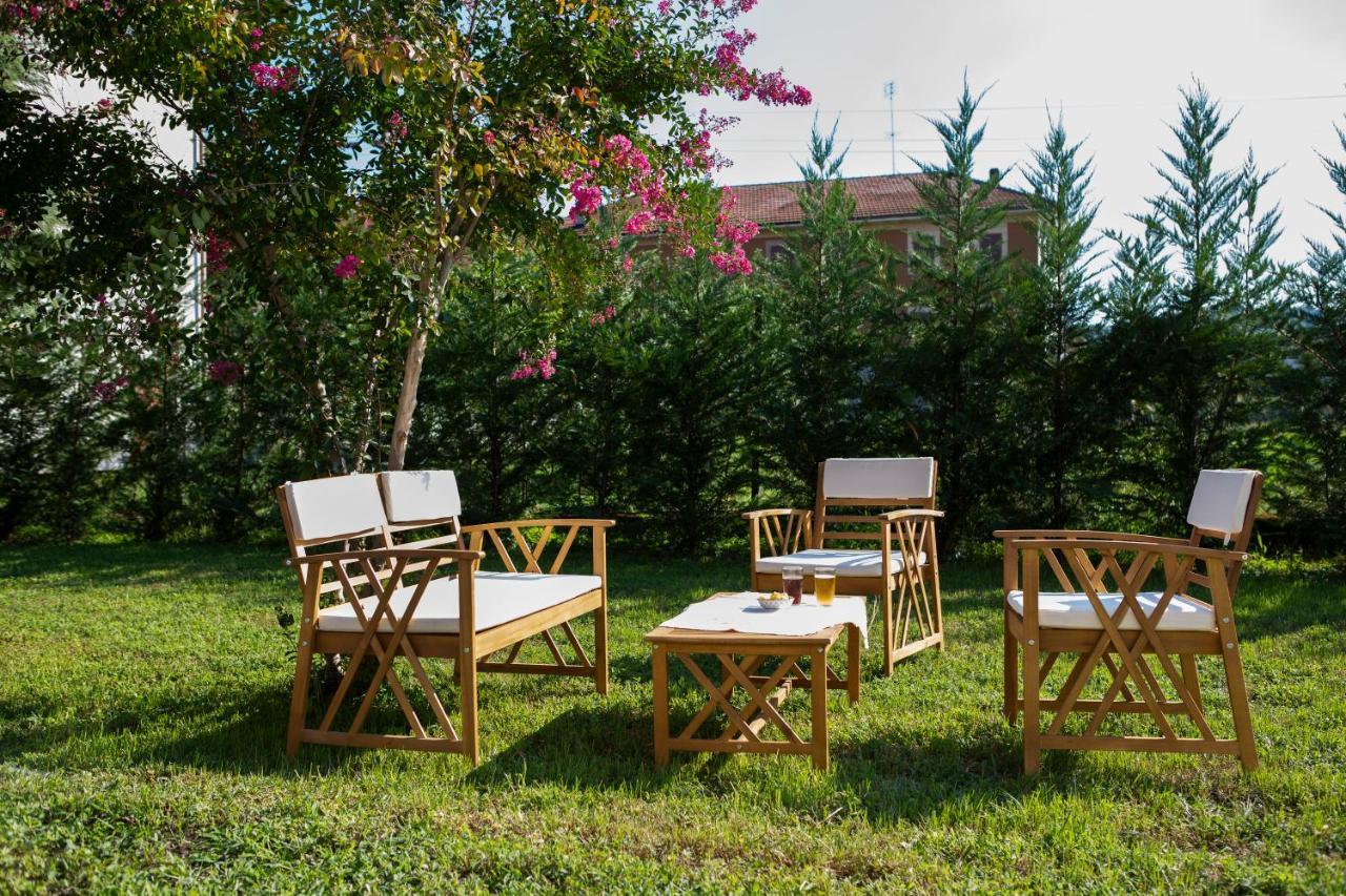 Agriturismo Casa Matilde Lauriano Luaran gambar